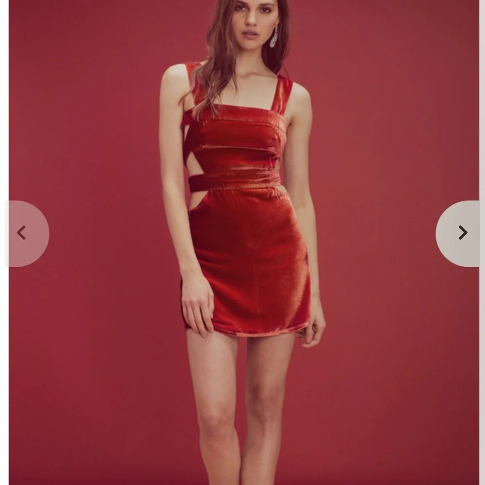 For Loves and Lemons Red Velvet Cutout Mini dress - Picture 6 of 8